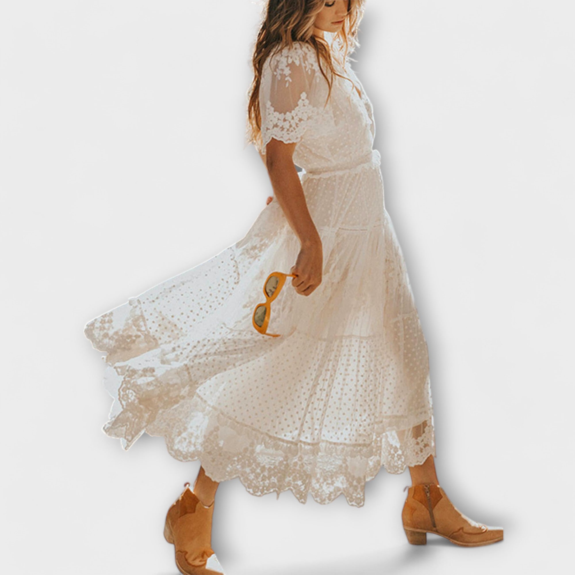 Amaya – Vestido Midi Boho con Encaje y Bordados