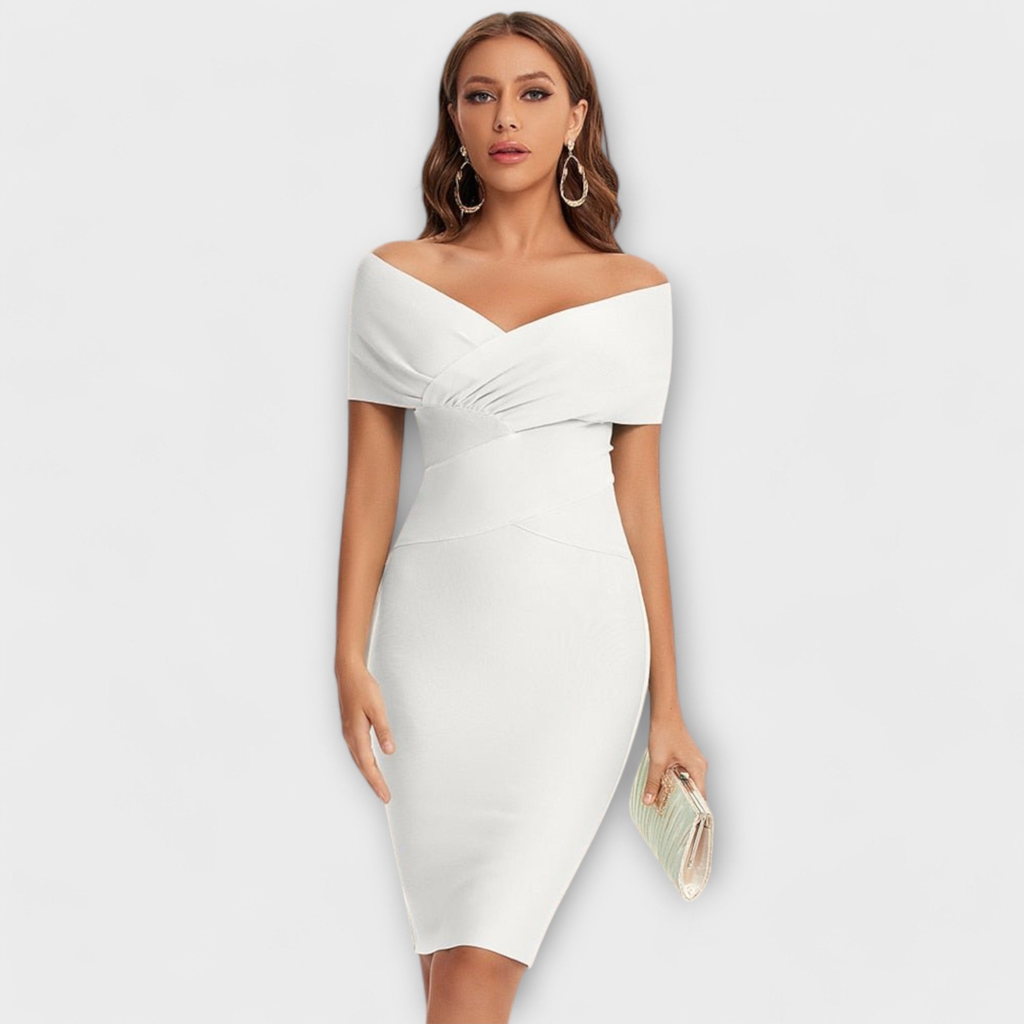 Adriana - Vestido Elegante Off-Shoulder Ajustado