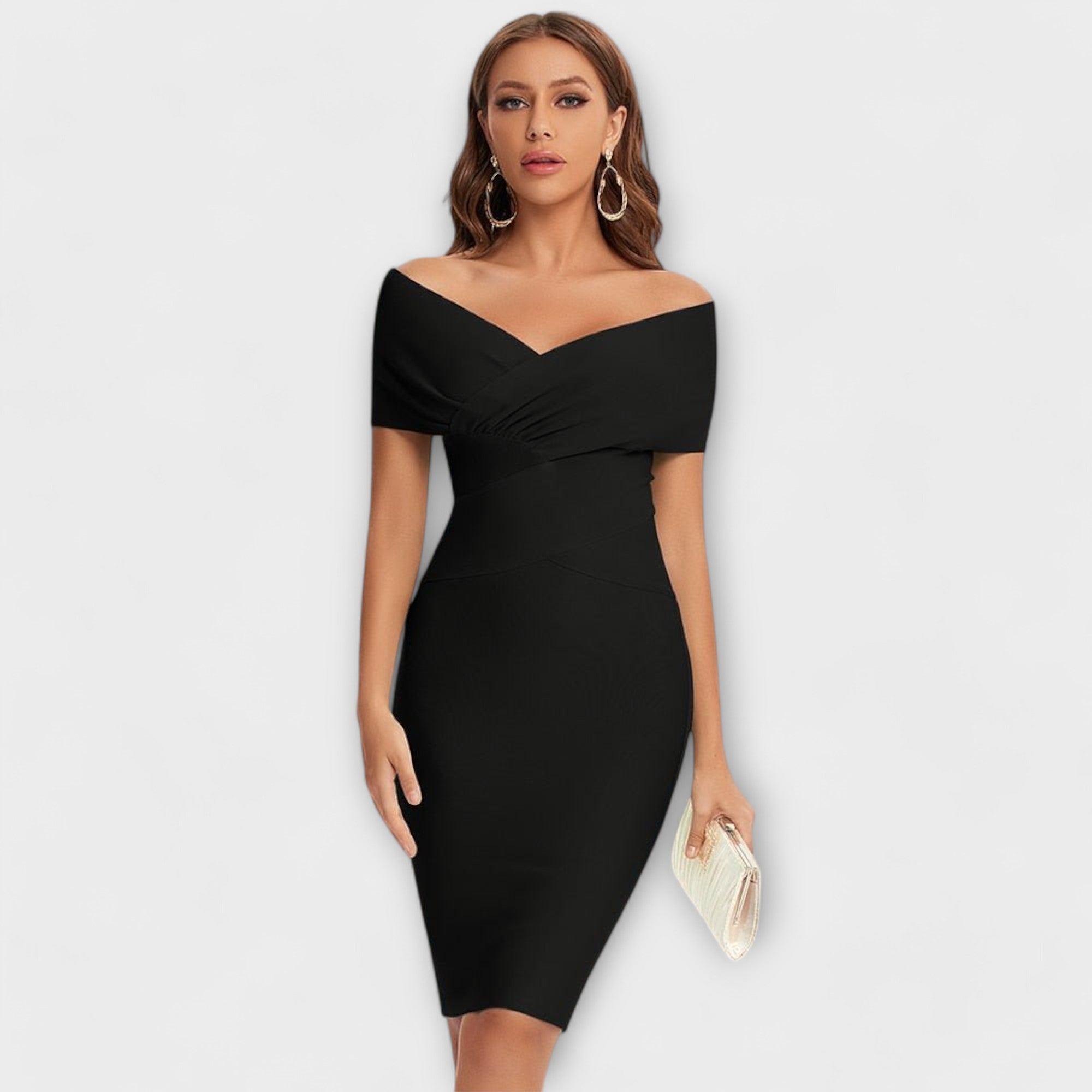 Adriana - Vestido Elegante Off-Shoulder Ajustado