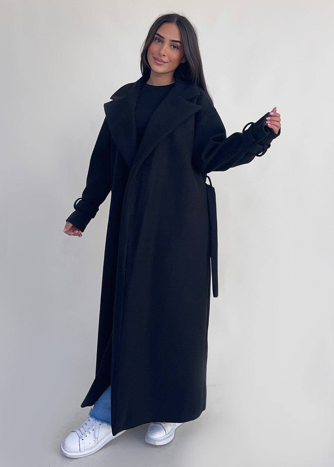 Abrigo largo con cinturón